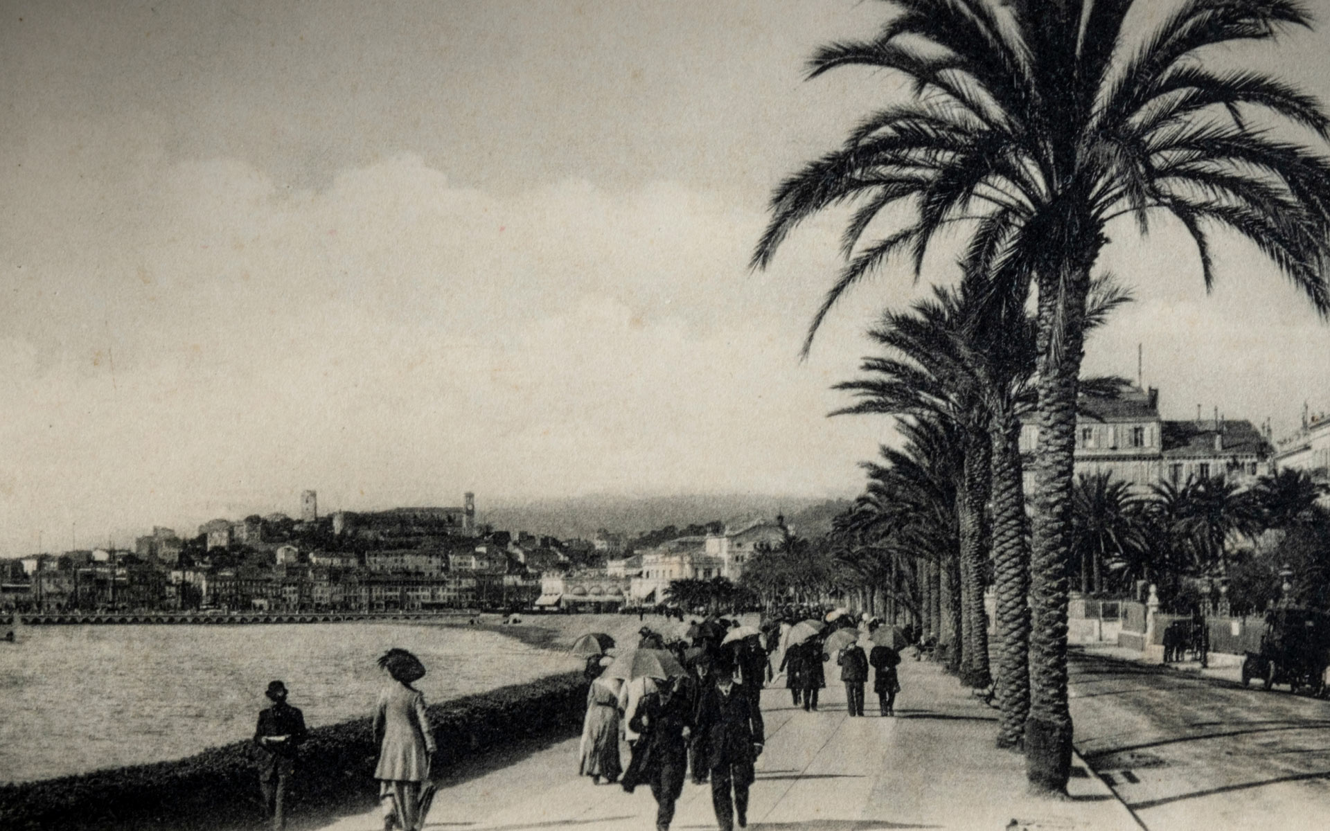ANNEX BEACH RESTAURANT IN CANNES, WHERE LIFE IS A CELEBRATION